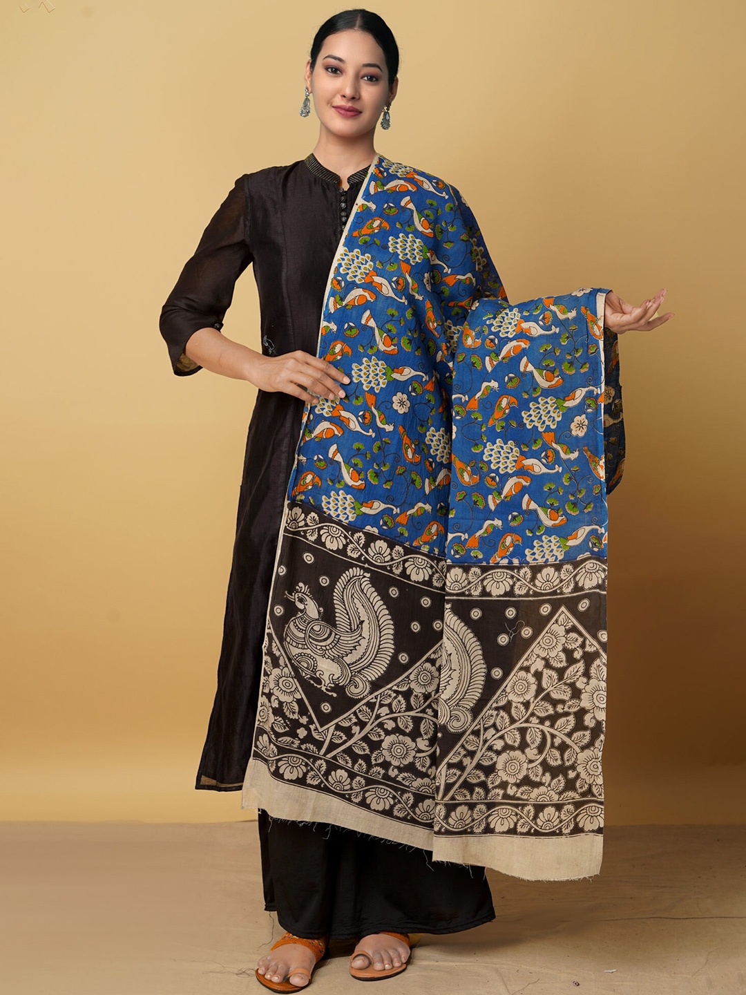 

Unnati Silks Women Blue & Black Ethnic Motifs Printed Pure Cotton Kalamkari Dupatta