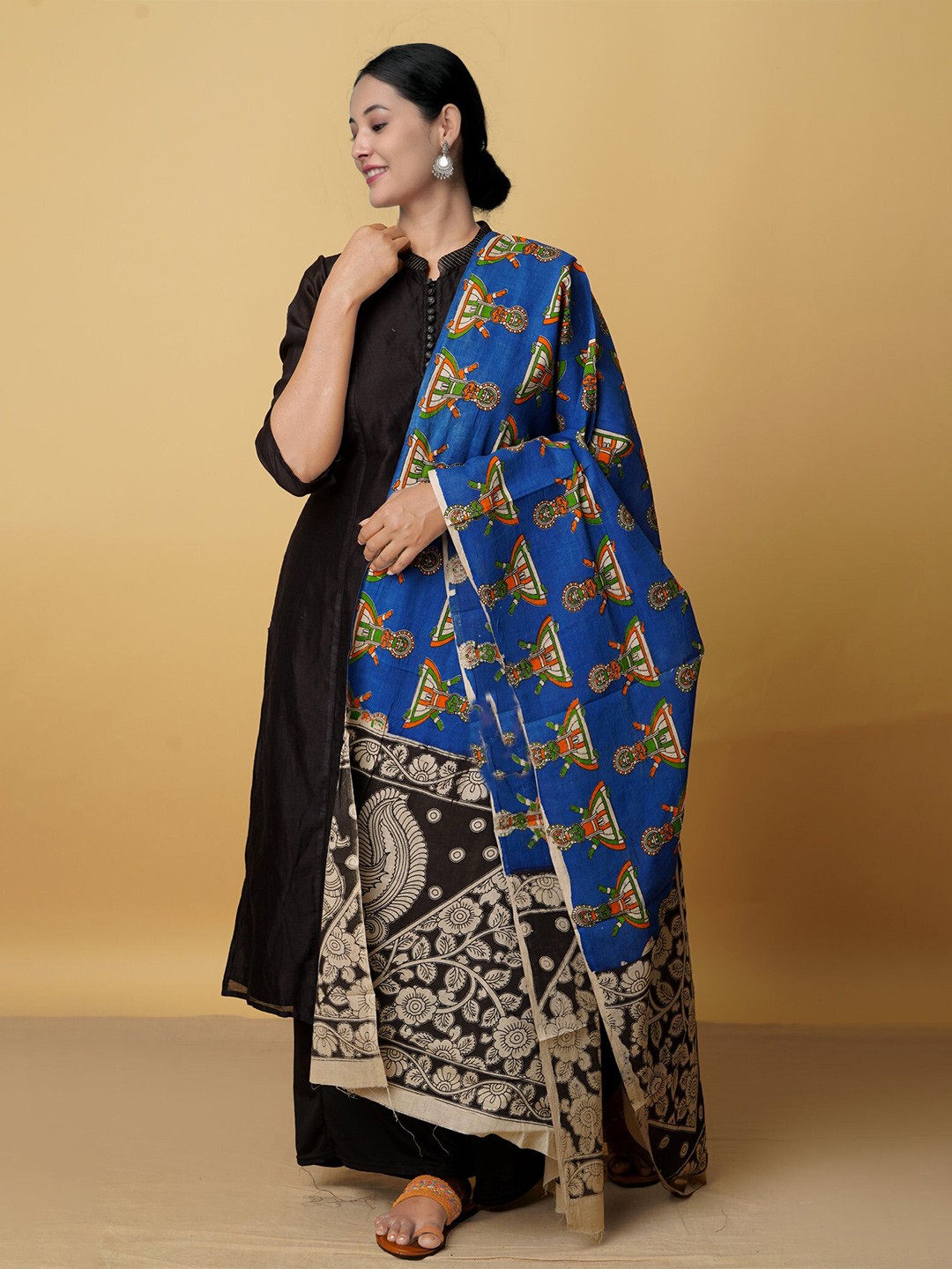 

Unnati Silks Blue & Black Ethnic Motifs Printed Pure Cotton Kalamkari Dupatta