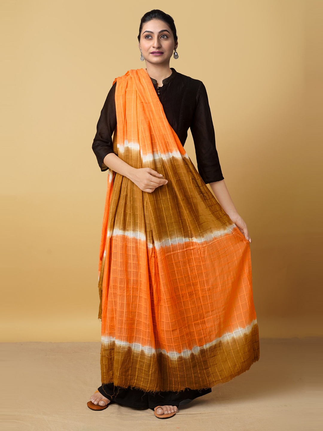 

Unnati Silks Women Orange & Brown Checked Pure Cotton Tie and Dye Dupatta