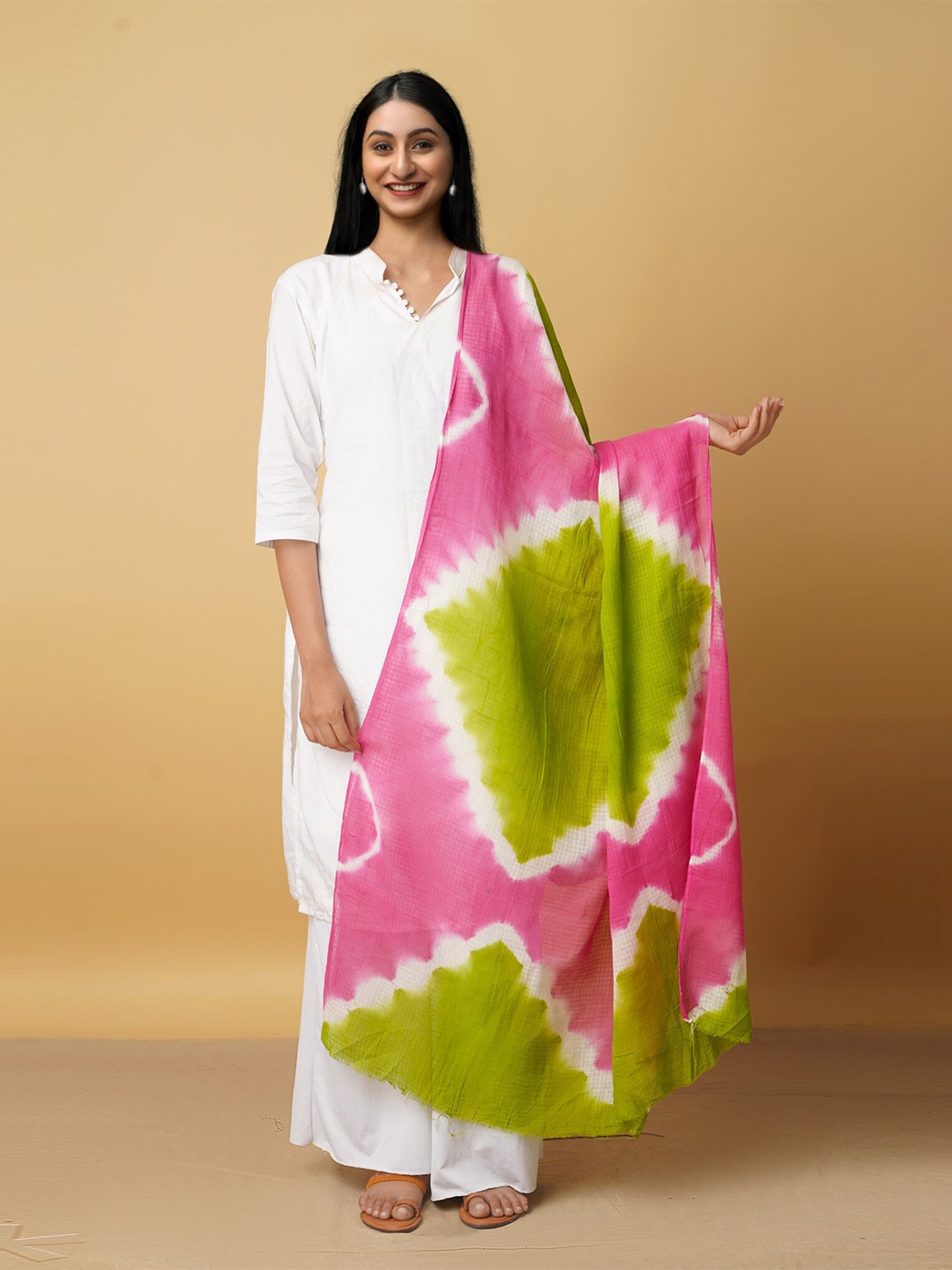 

Unnati Silks Green & Pink Printed Pure Cotton Tie and Dye Dupatta