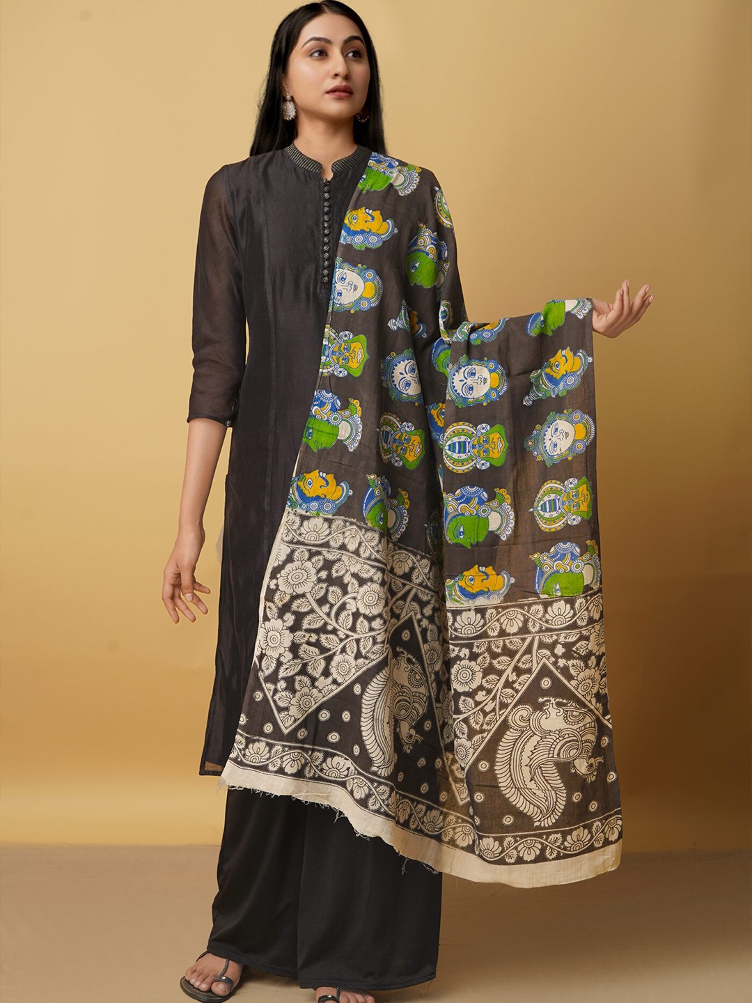 

Unnati Silks Black & Blue Ethnic Motifs Printed Pure Cotton Kalamkari Dupatta