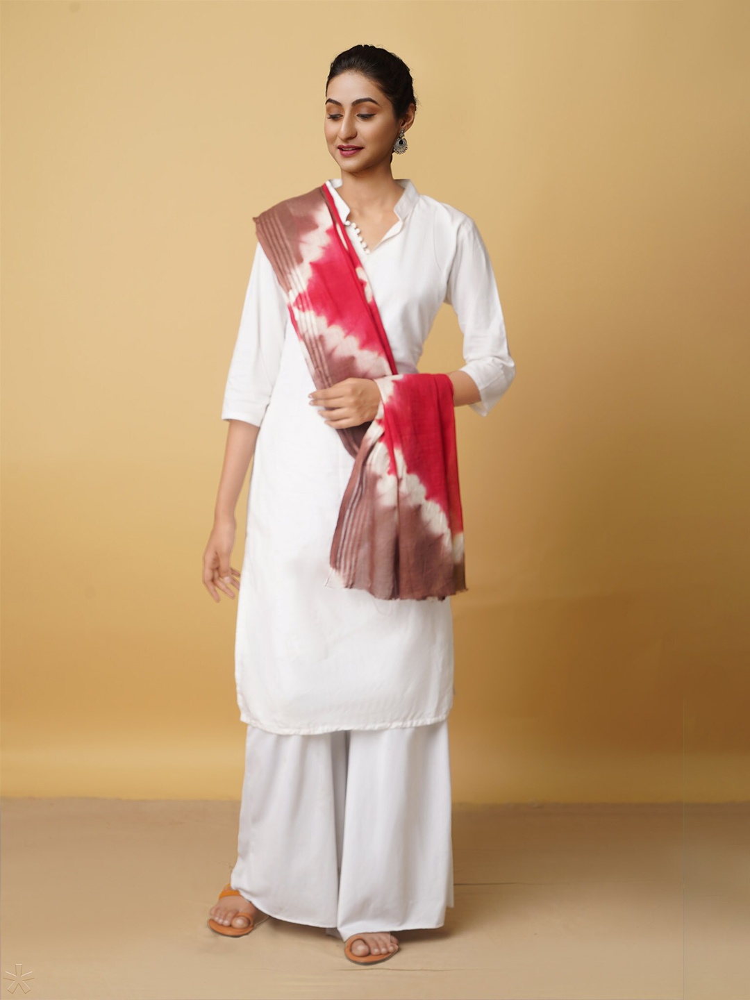 

Unnati Silks Women Red And Brown Tie Dye Shibori Kota Pure Cotton Dupatta