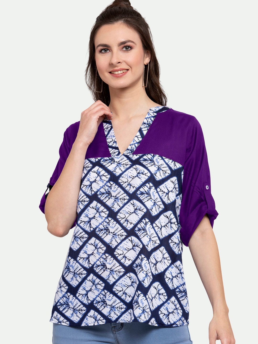 

PATRORNA Women Blue Printed Roll-Up Sleeves Top