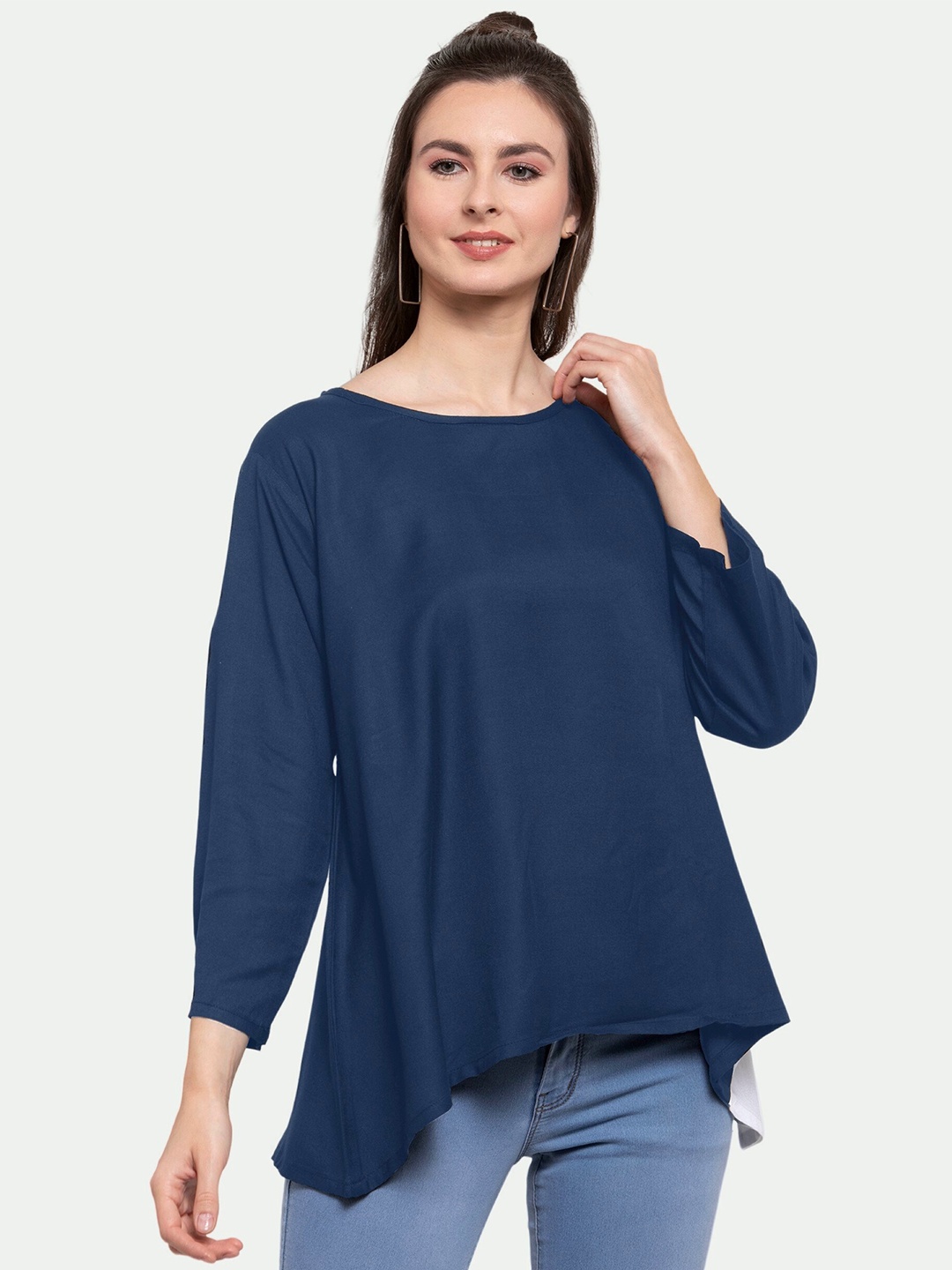 

PATRORNA Women Blue & White Colourblocked Round Neck Cotton Blend Top