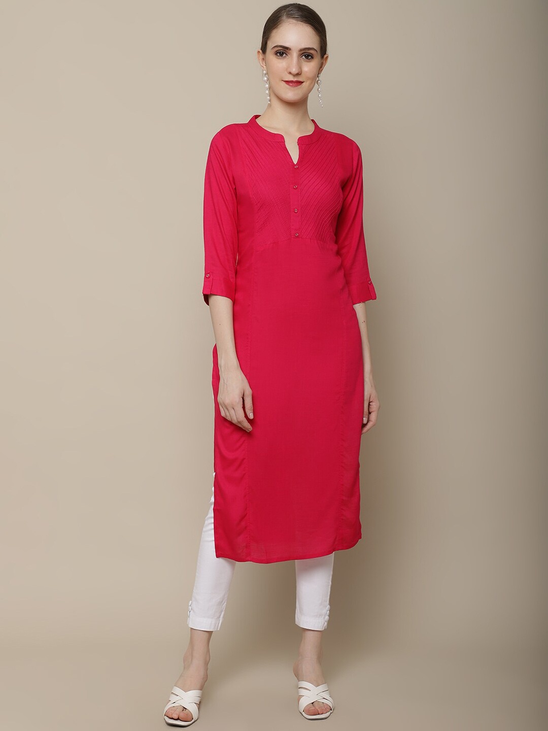 

Sangria Women Pink Thread Work Straight Kurta