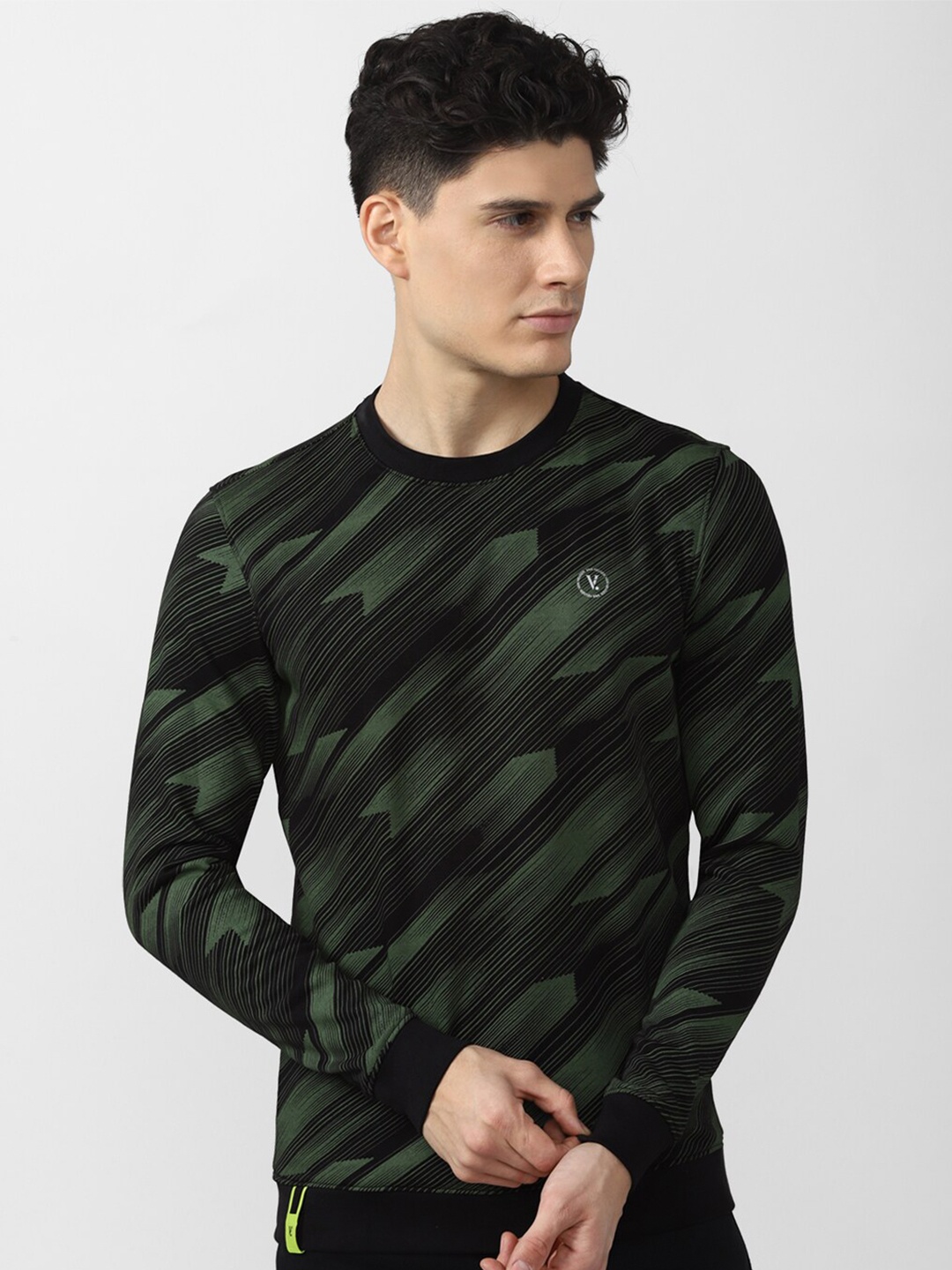 

V Dot Men Printed Sweatshirt, Black