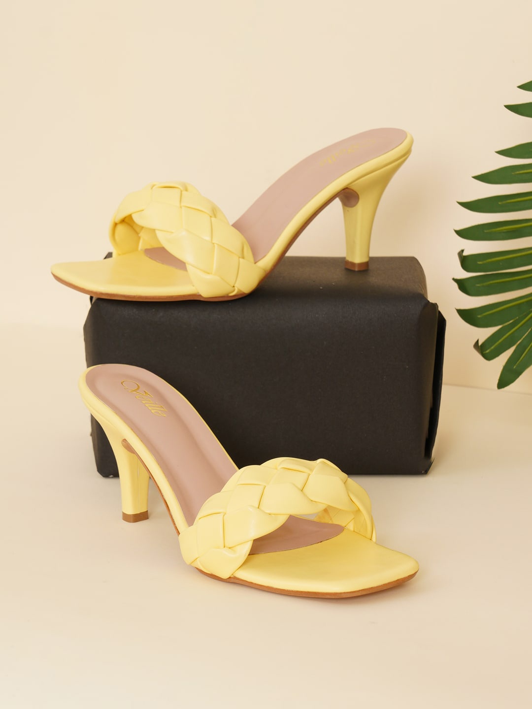 

VEILLE PU Party Heels, Yellow