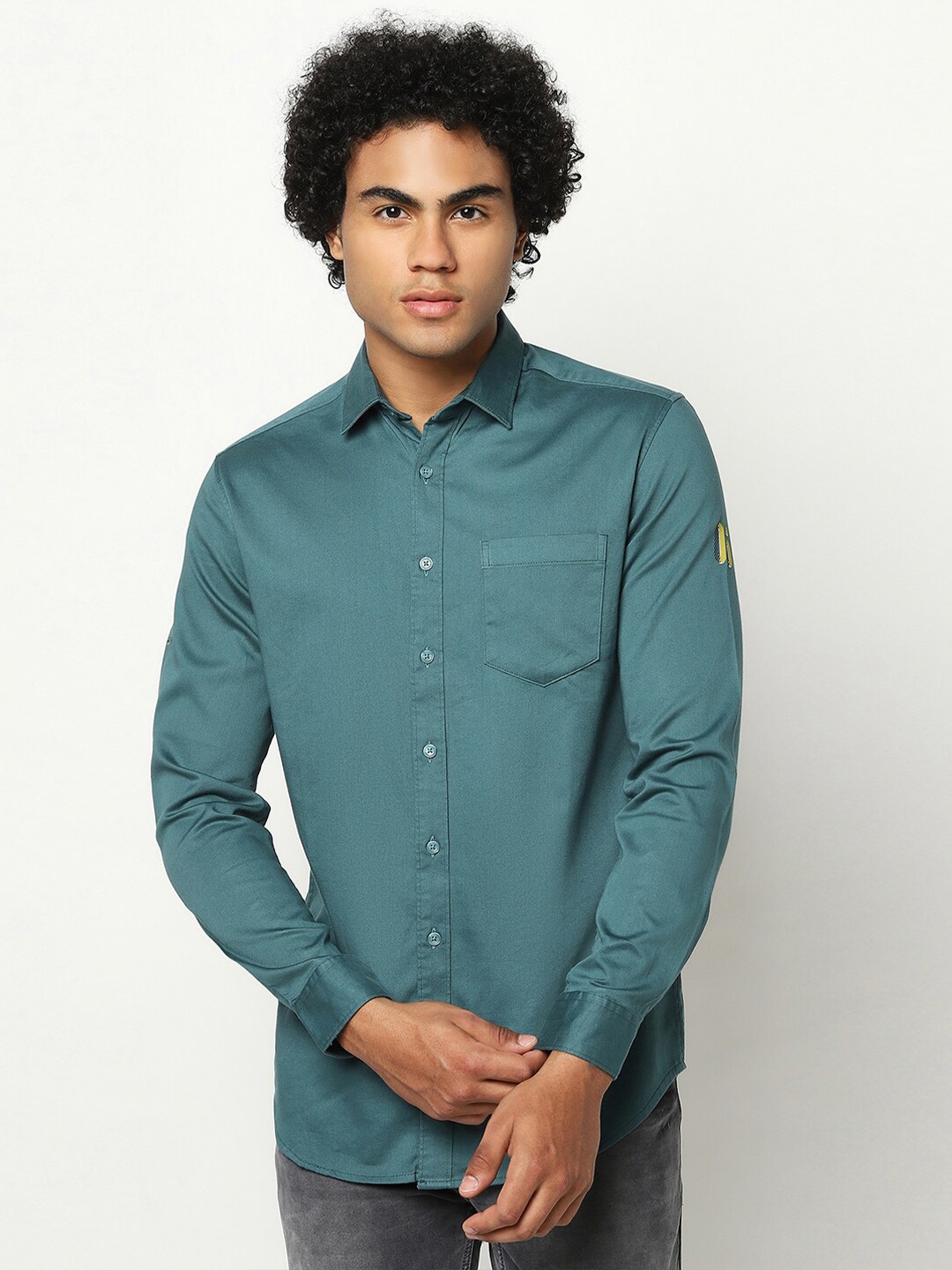 

Blue Buddha Men Regular Fit Solid Cotton Casual Shirt, Teal