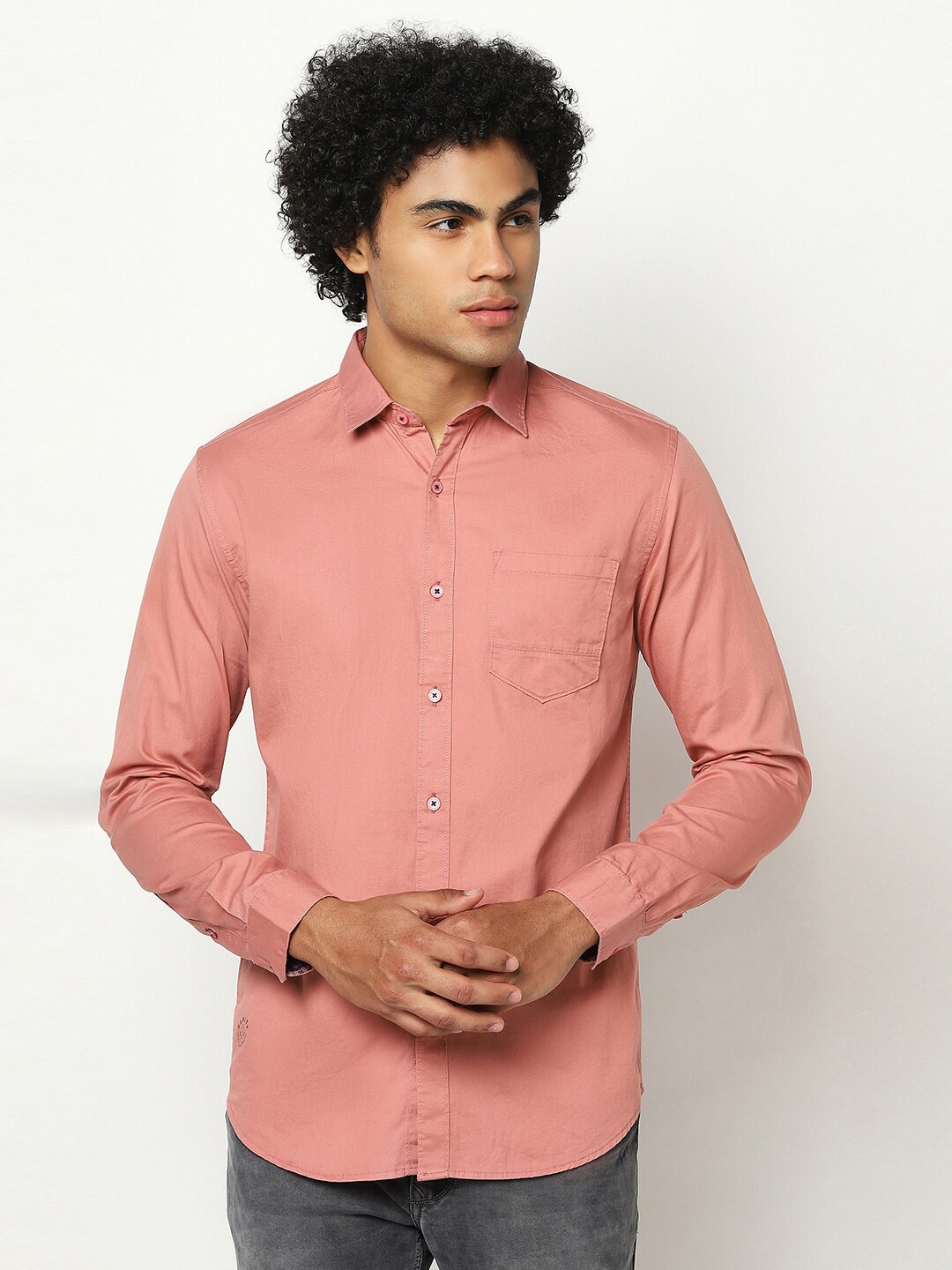 

Blue Buddha Men Regular Fit Solid Cotton Casual Shirt, Pink