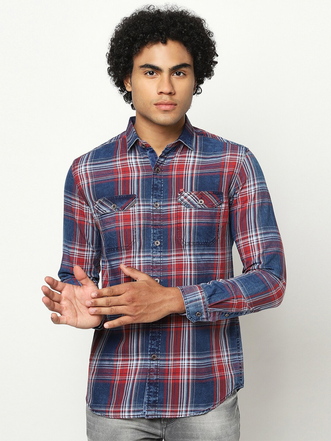 

Blue Buddha Men Regular Fit Tartan Checked Cotton Casual Shirt