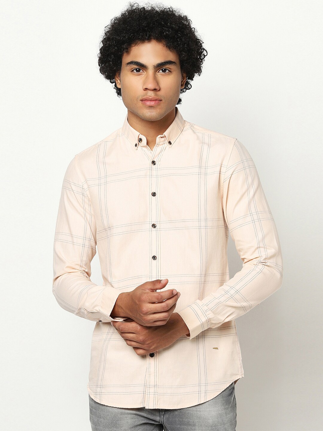 

Blue Buddha Men Regular Fit Windowpane Checked Cotton Casual Shirt, Peach