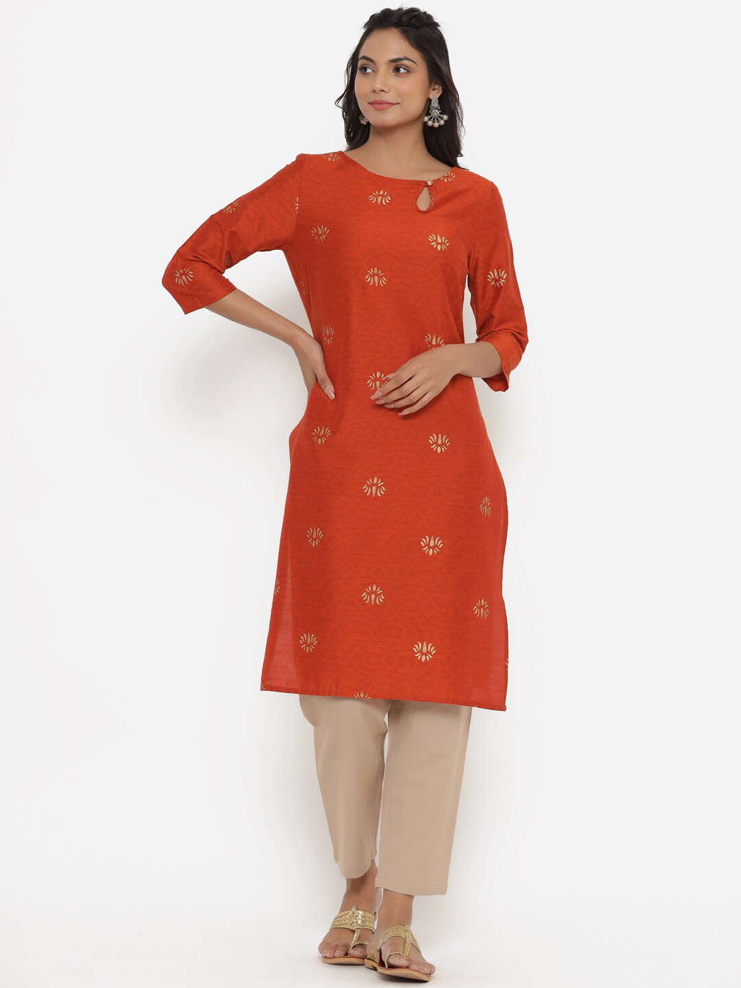 

Sutidora Women Orange & Gold-Toned Floral Printed Kurta