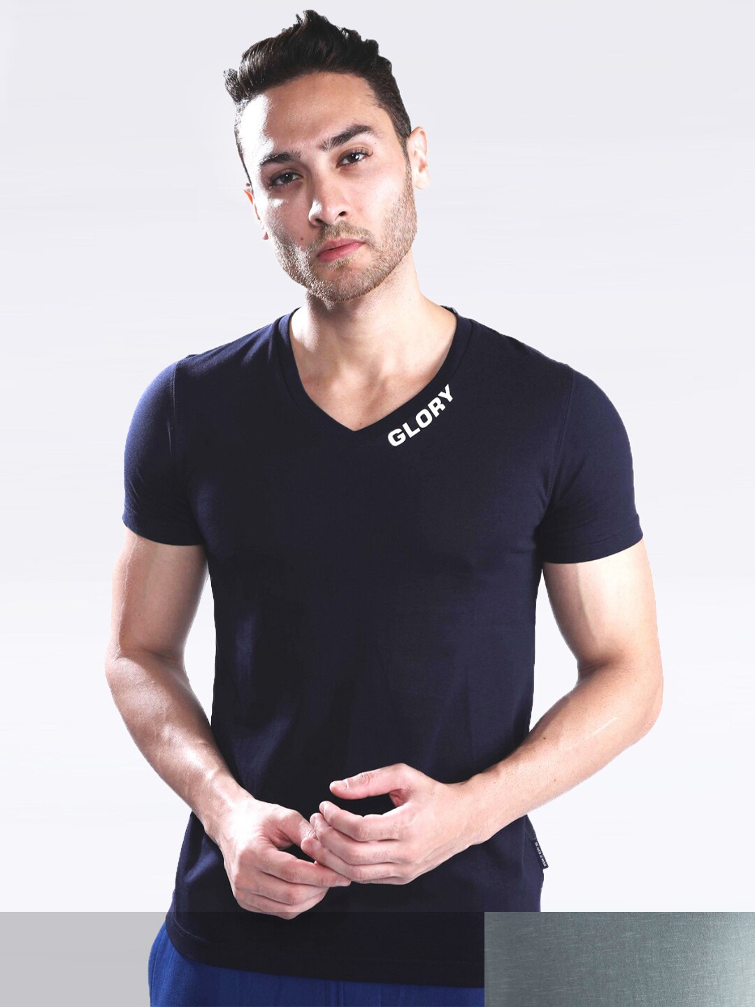 

Dream of Glory Inc Men Pack Of 2 Green & Black V-Neck Cotton T-shirt