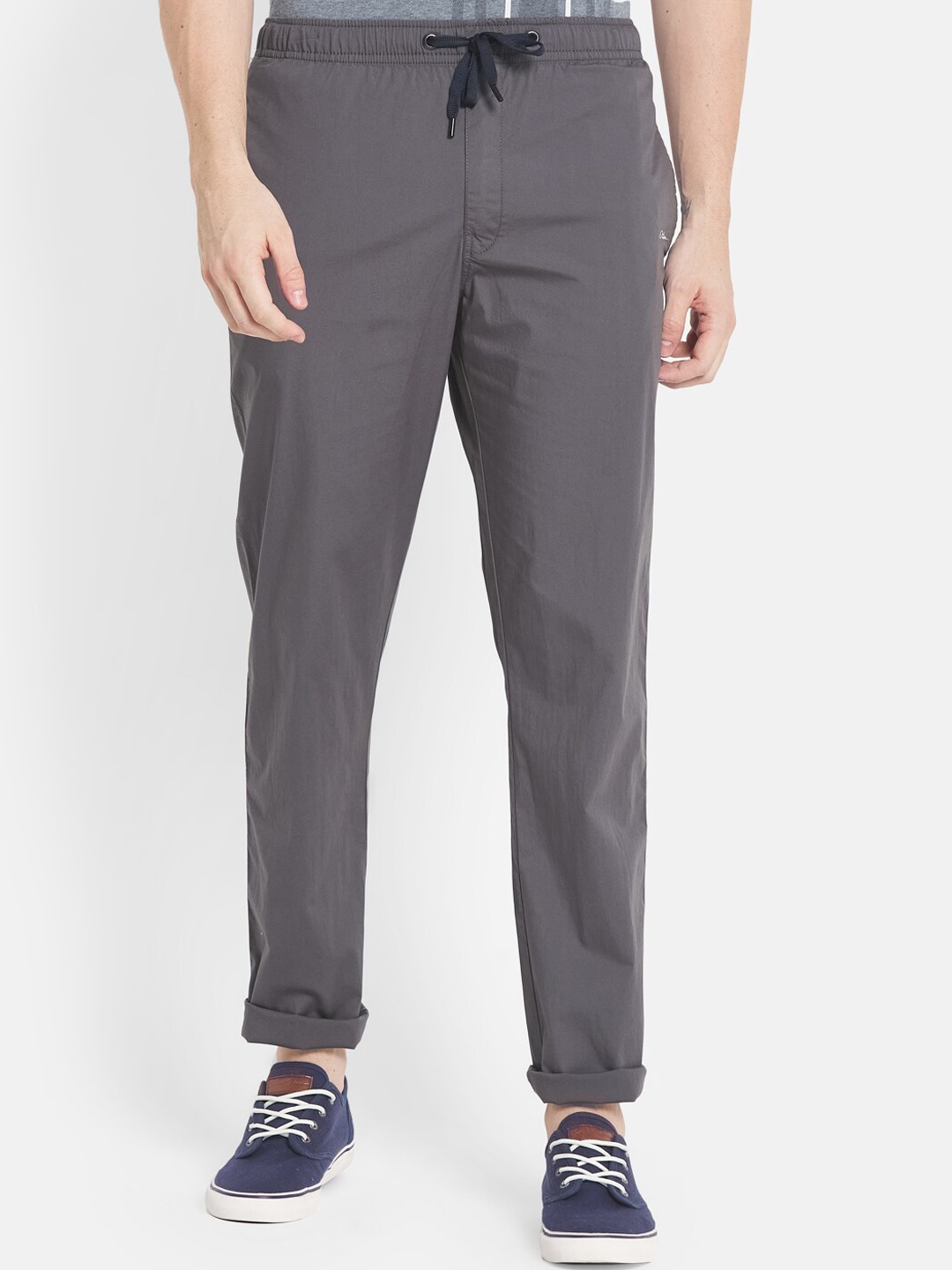 

Octave Men Grey Solid Cotton Track Pants