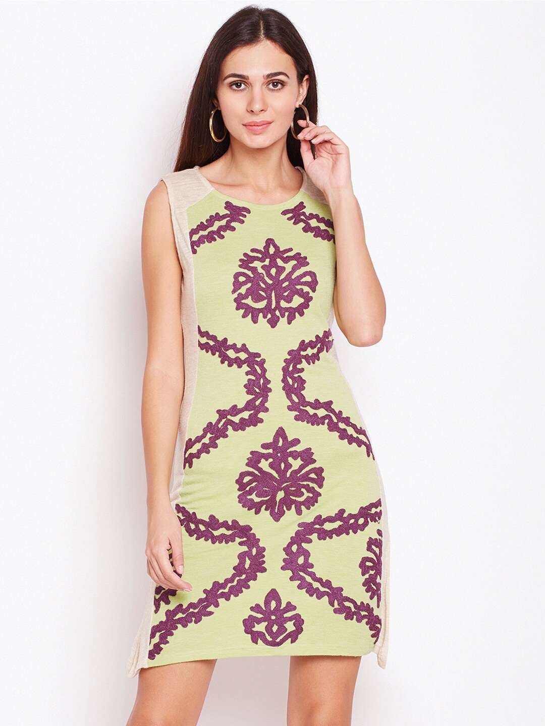 

Be Indi Women Green & Beige Ethnic Motifs Cotton Sheath Dress