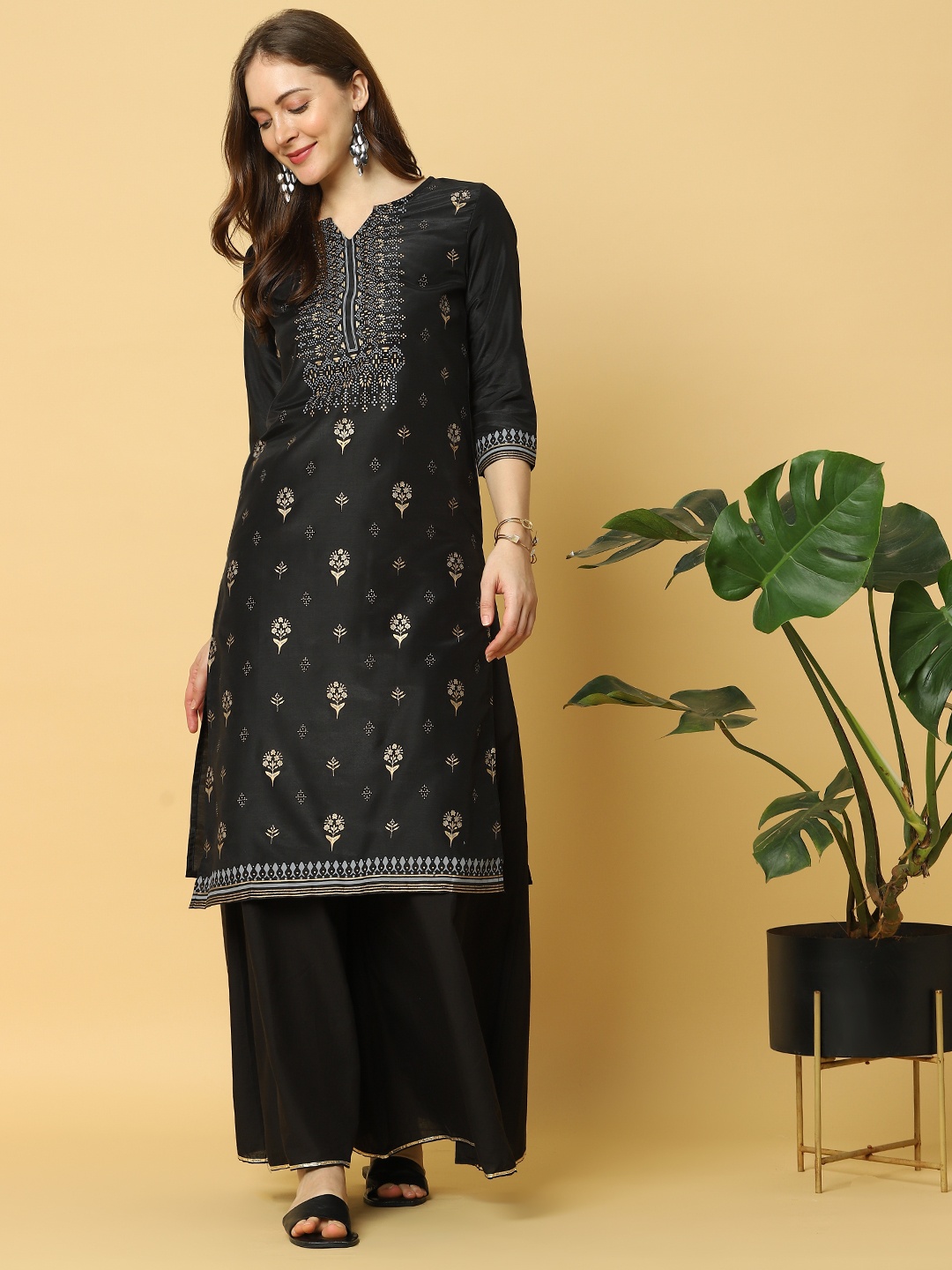 

Indifusion Women Black Ethnic Motifs Printed Kurta
