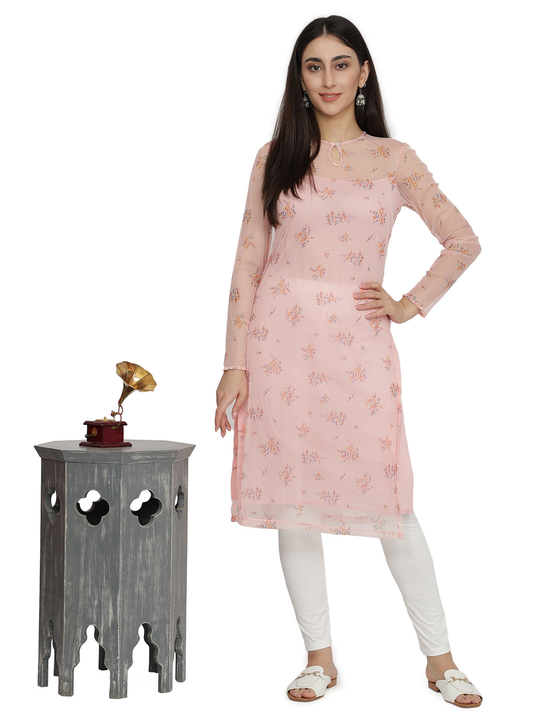 

NUEVOSDAMAS Women Pink & Brown Floral Printed Keyhole Neck Straight Kurta