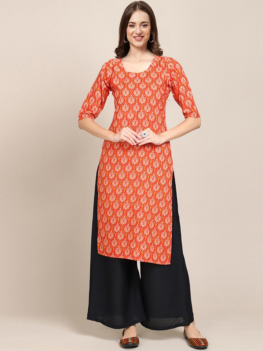 

Ethnic basket Women Multicoloured Floral Printed Flared Sleeves Gotta Patti Block Print Crepe Kurta, Multi