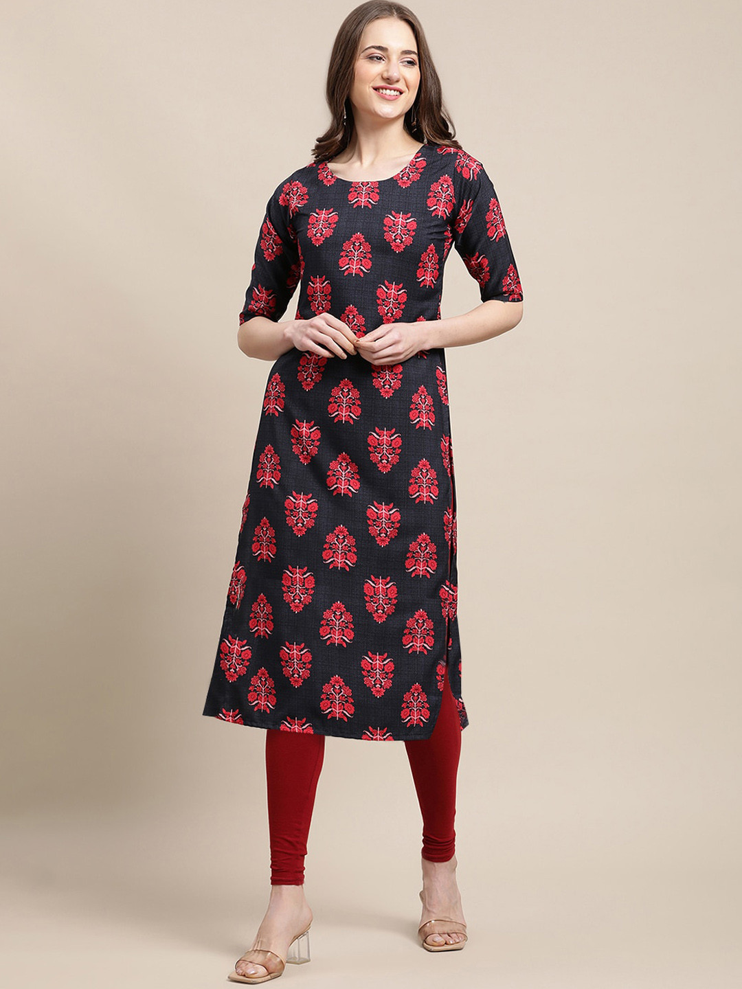 

Ethnic basket Women Black & Yellow Pack Of 6 Geometric Printed Crepe Kurta