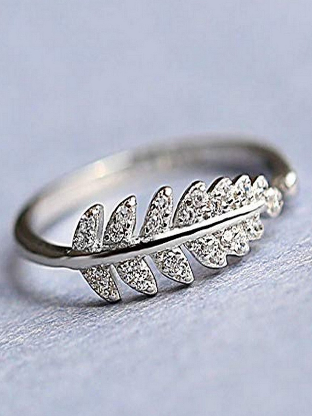 

UNIVERSITY TRENDZ Set of 2 Silver-Plated White CZ-Studded Adjustable Finger Rings