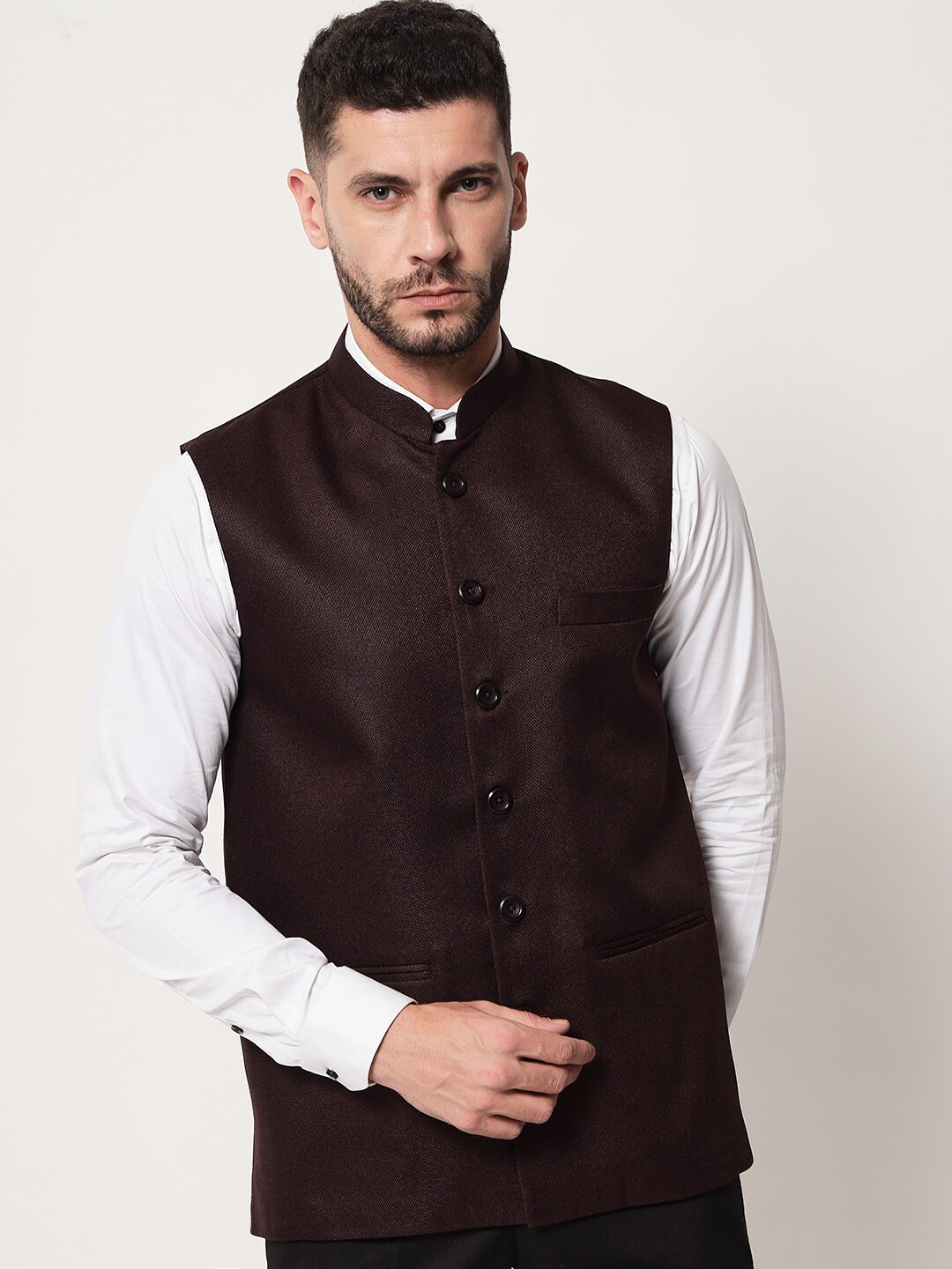 

Vastraa Fusion Men Burgundy Woven Design Nehru Jacket