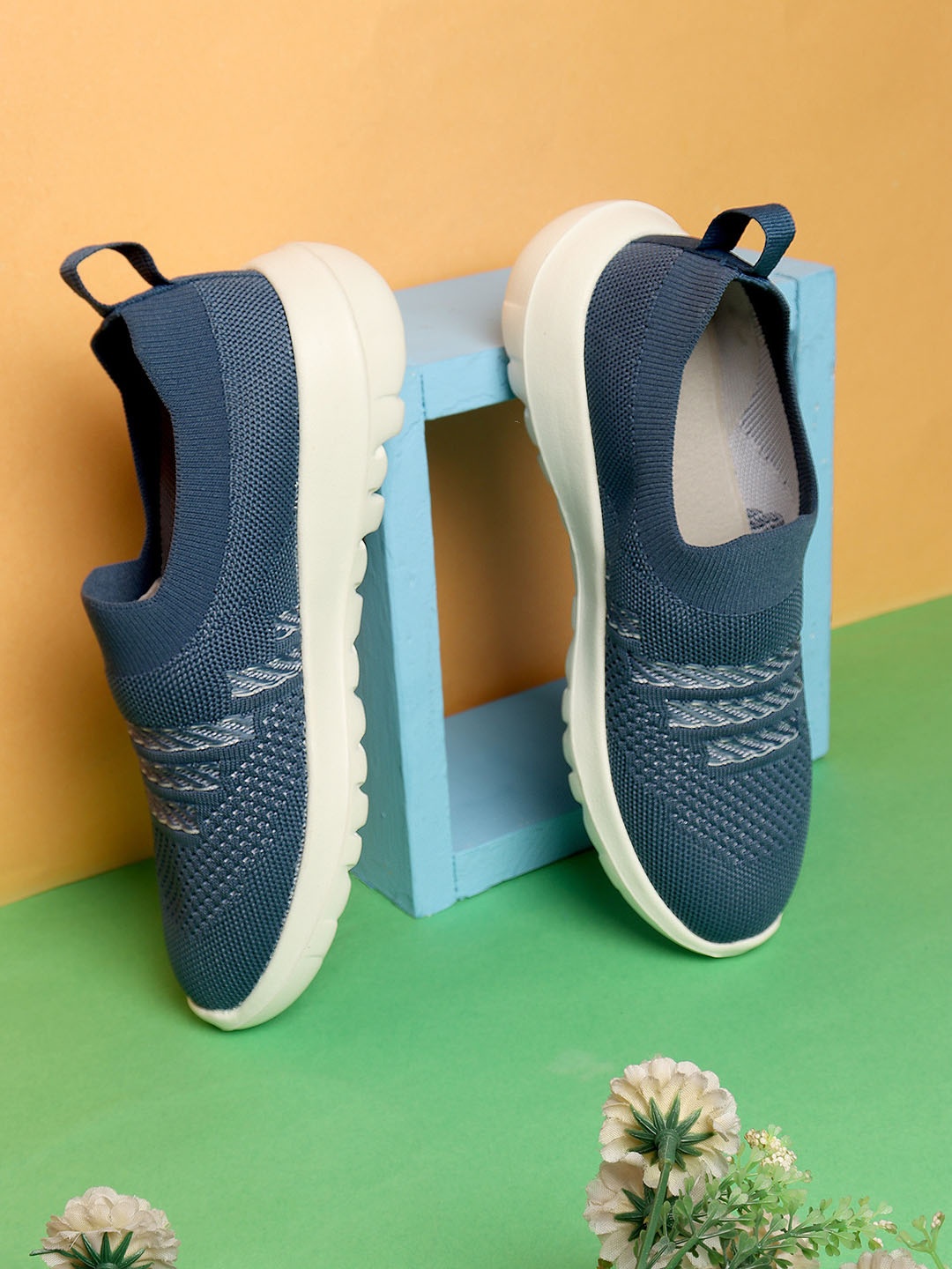 

Carlton London sports Women Blue Woven Design Slip-On Sneakers