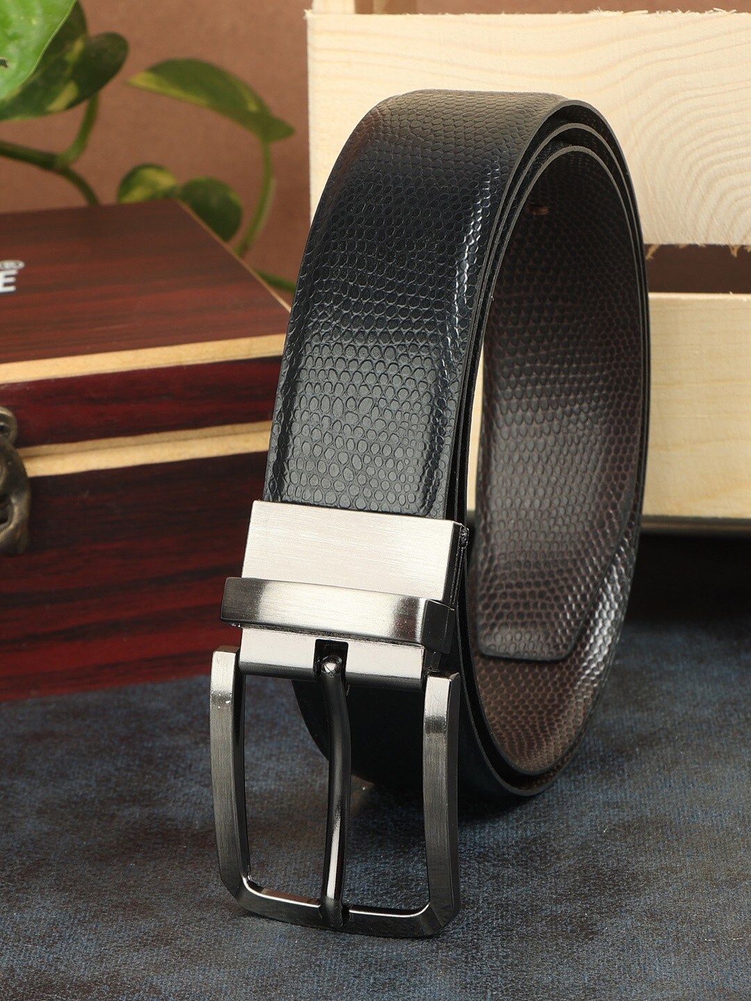 

ZEVORA Men Textured Reversible Leather Belt, Black