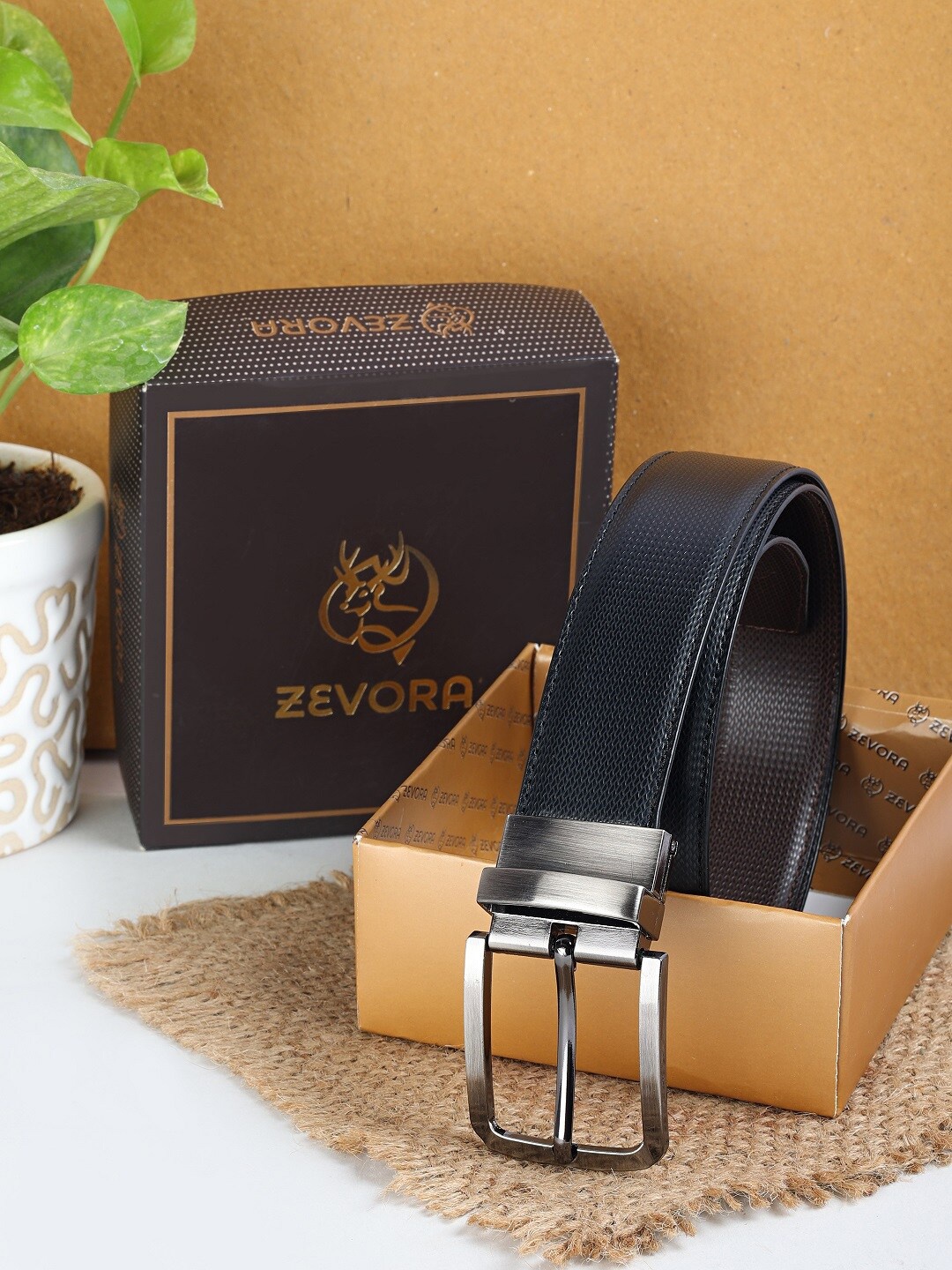 

ZEVORA Men Textured Leather Reversible Belt, Black