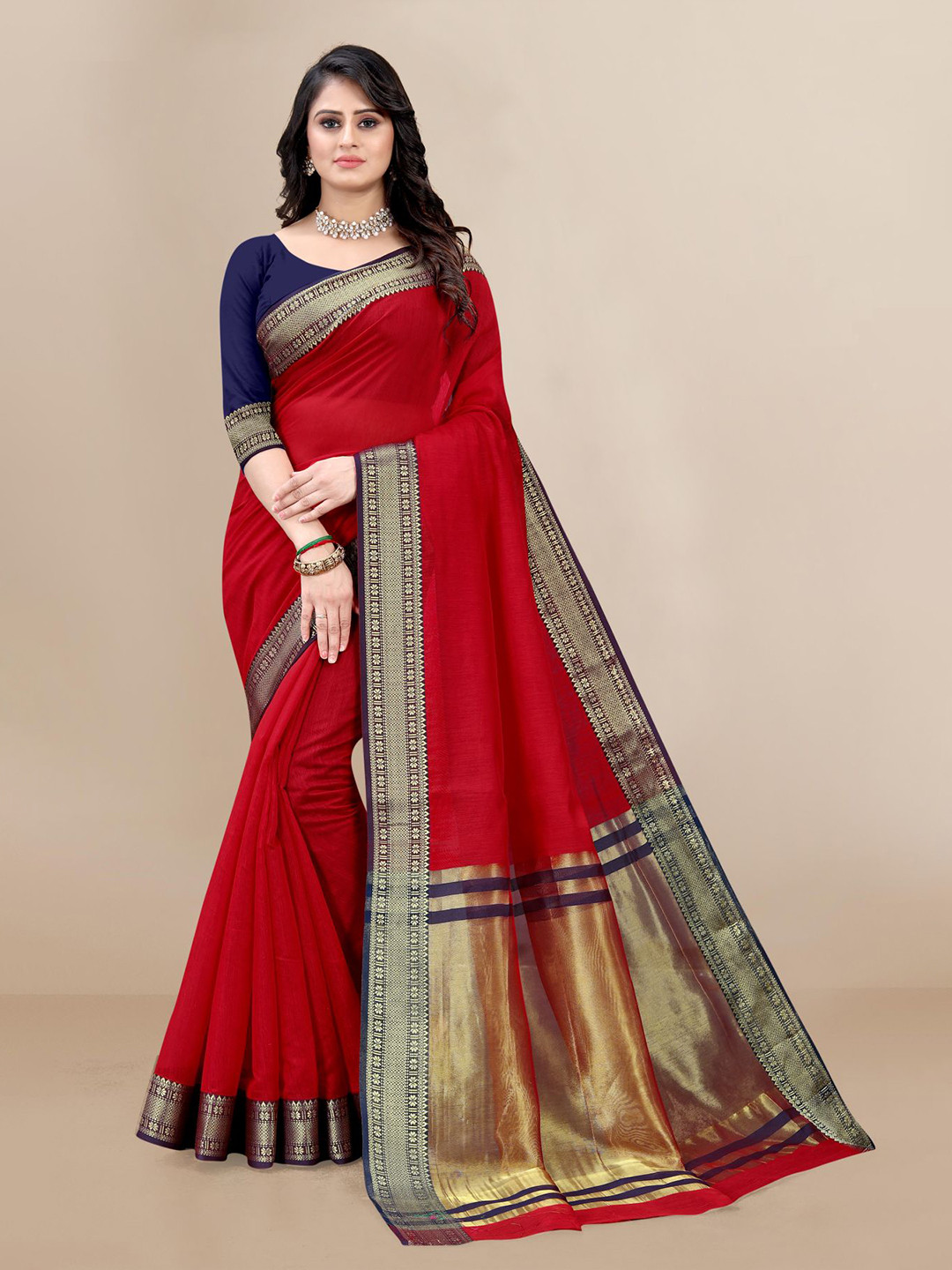 

VAIRAGEE Red & Gold-Toned Zari Silk Cotton Khadi Saree