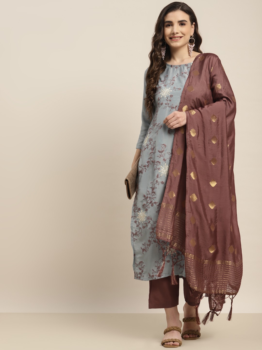 

Tikhi Imli Women Grey & Brown Floral Embroidered Kurta with Trousers & With Dupatta