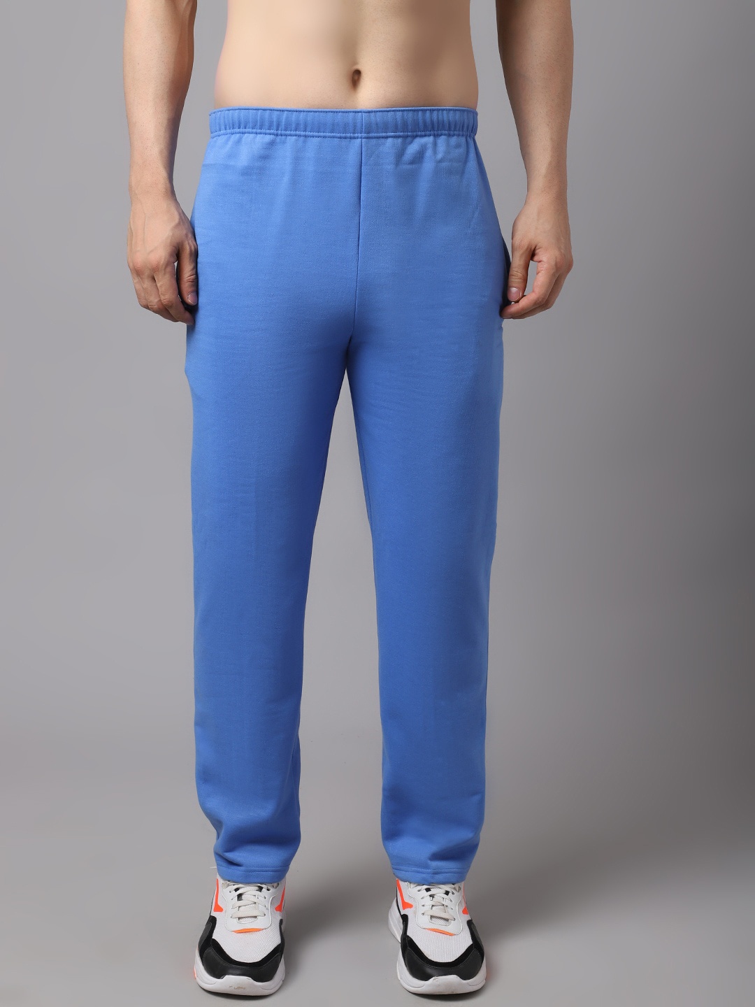 

MACK JONNEY Men Blue Solid Fleece Track Pants