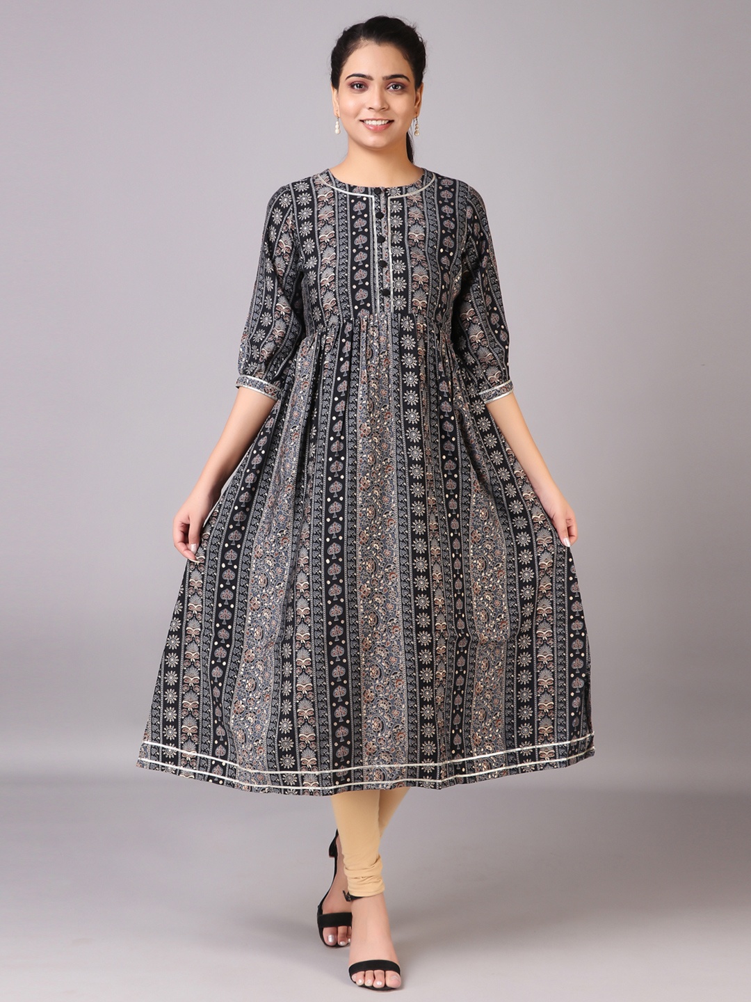 

V TRADITION Women Black & Grey Ethnic Motifs Printed Anarkali Kurta