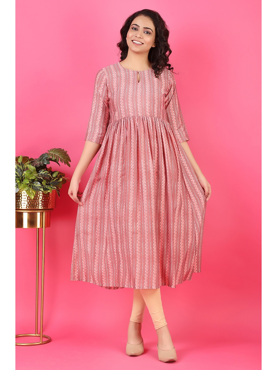 

V TRADITION Women Pink & White Printed Keyhole Neck Flared Kurta