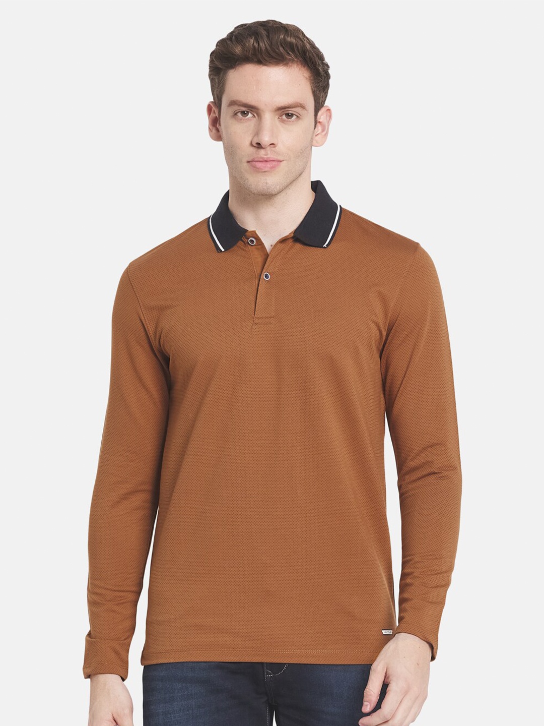 

METTLE Men Tan Polo Collar T-shirt