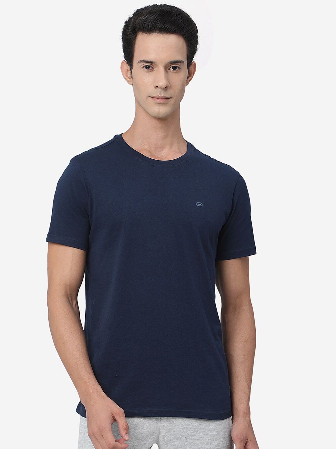 

JADE BLUE Men Blue Slim Fit T-shirt