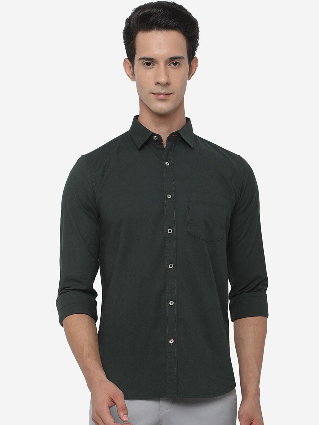 

JADE BLUE Men Slim Fit Solid Cotton Casual Shirt, Green