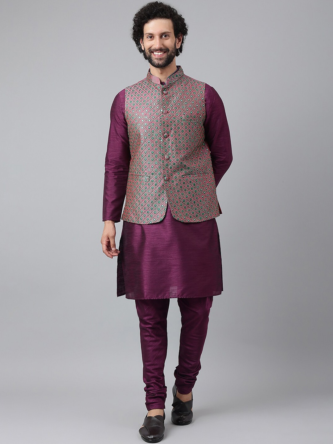 

Hangup Men Purple Pure Silk Kurta with Pyjamas With Nehru Jacket