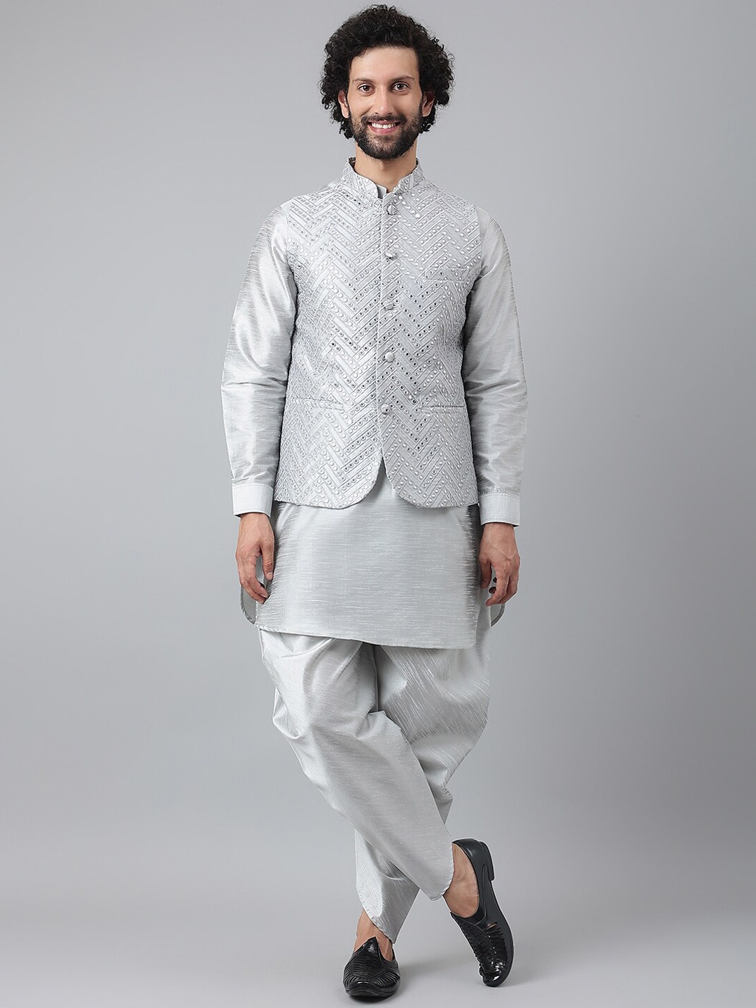 

Hangup Men Grey Pure Silk Kurta with Dhoti Pants & Nehru Jacket