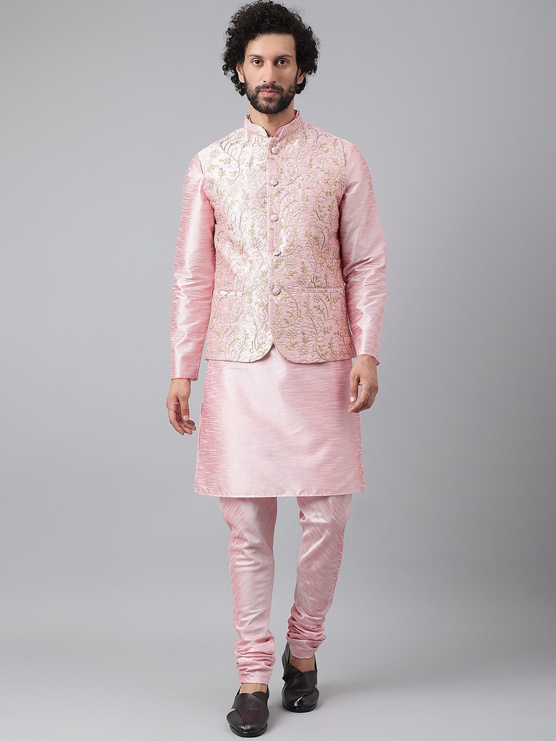 

hangup trend Men Pink Pure Silk Kurta with Pyjamas & Nehru Jacket