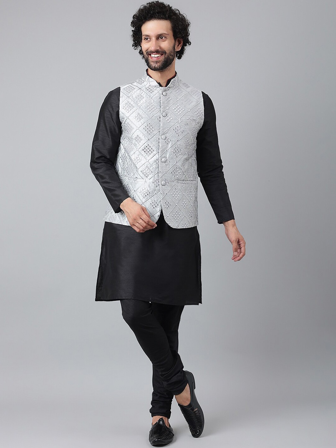 

hangup trend Men Black & Silver Pure Silk Kurta With Churidar And Mirror Work Nehru Jacket