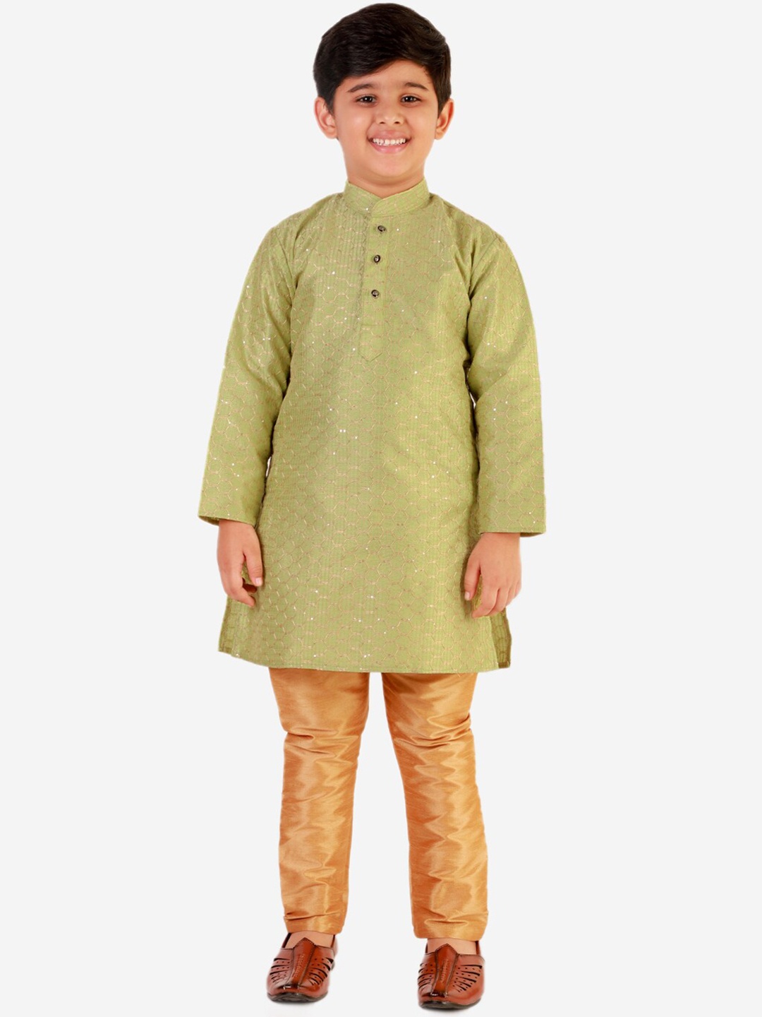 

Pro-Ethic STYLE DEVELOPER Boys Green Pure Silk Kurta with Pyjamas