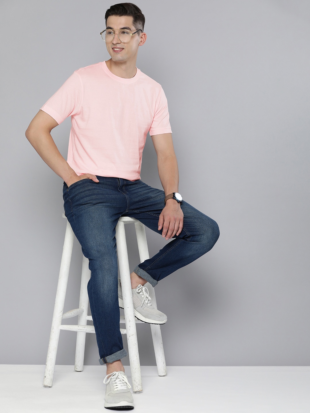 

HERE&NOW Men Pink Solid Pure Cotton T-shirt