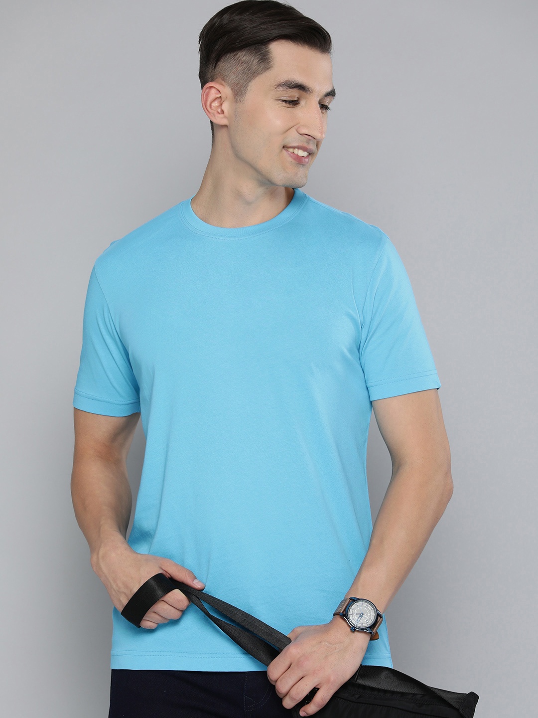 

HERE&NOW Men Round Neck Pure Cotton T-shirt, Turquoise blue