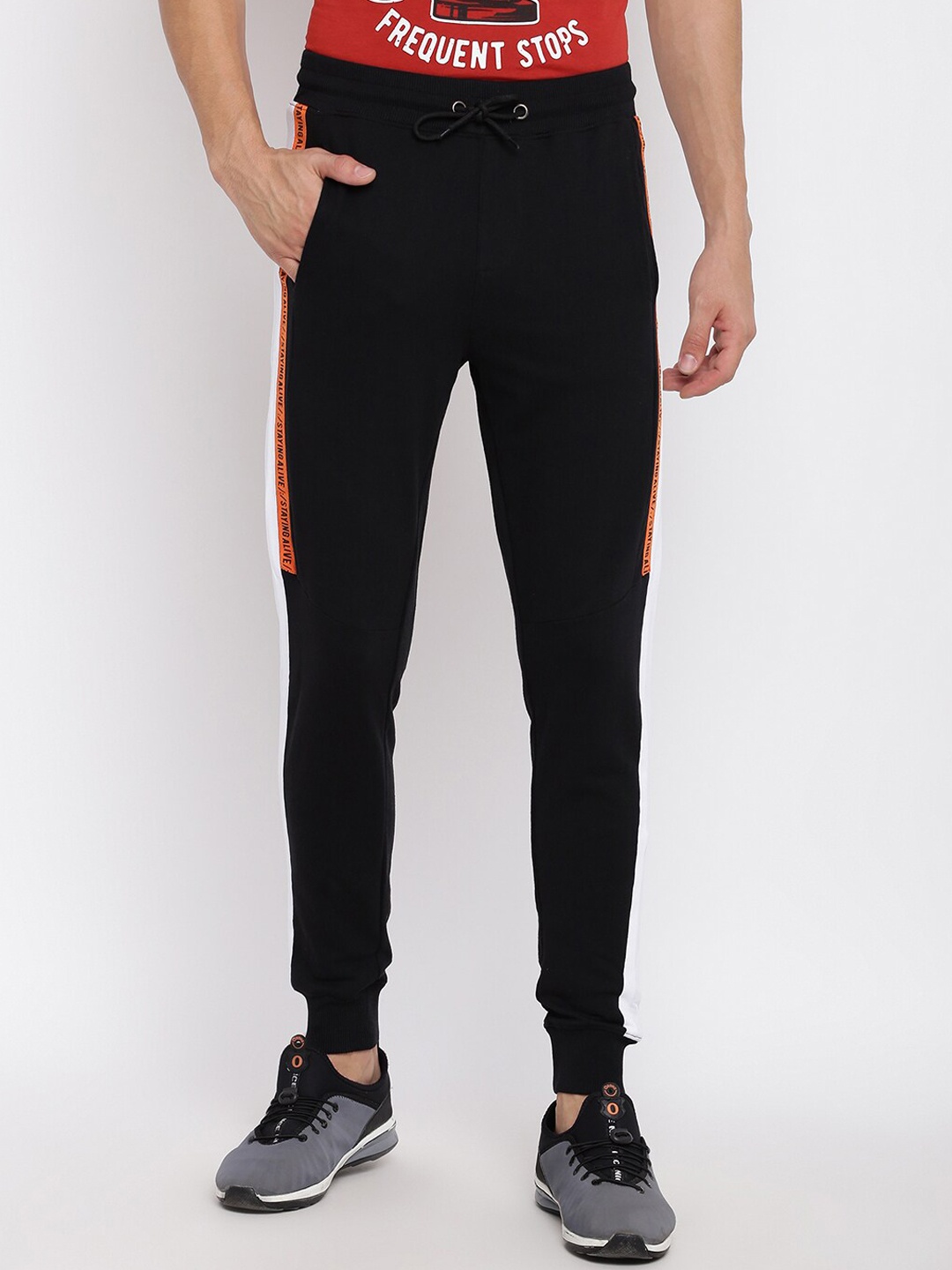 

abof Men Black Joggers Trousers