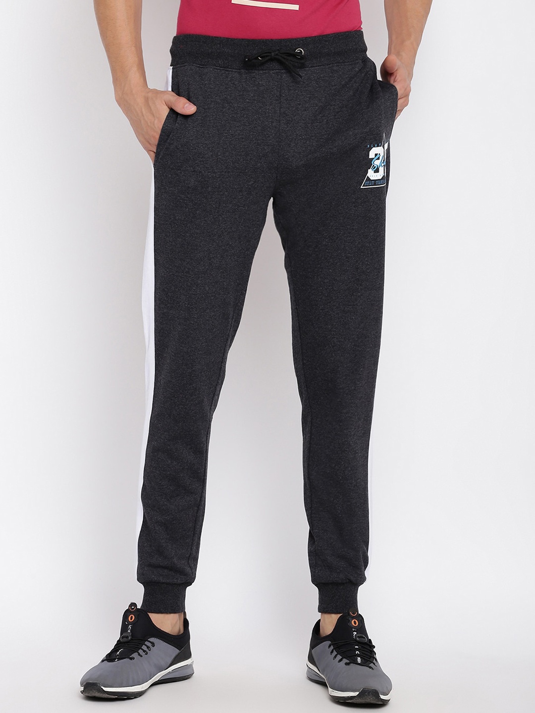 

abof Men Grey Joggers Trousers