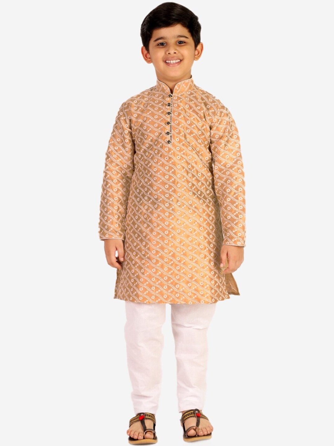 

Pro-Ethic STYLE DEVELOPER Boys Brown Floral Printed Kurta with Pyjamas