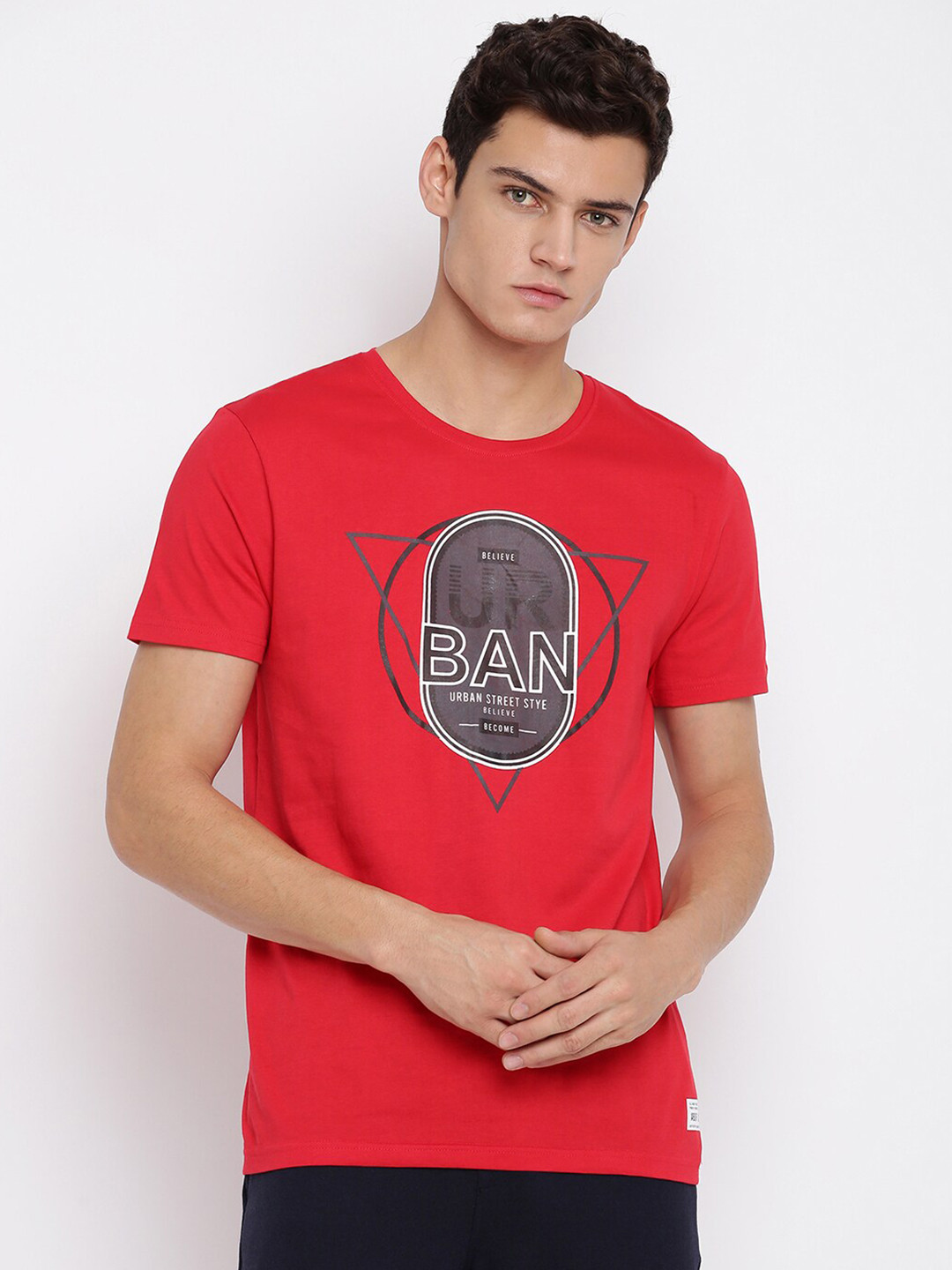 

abof Men Red Typography Short Sleeves Round Neck Printed T-shirt