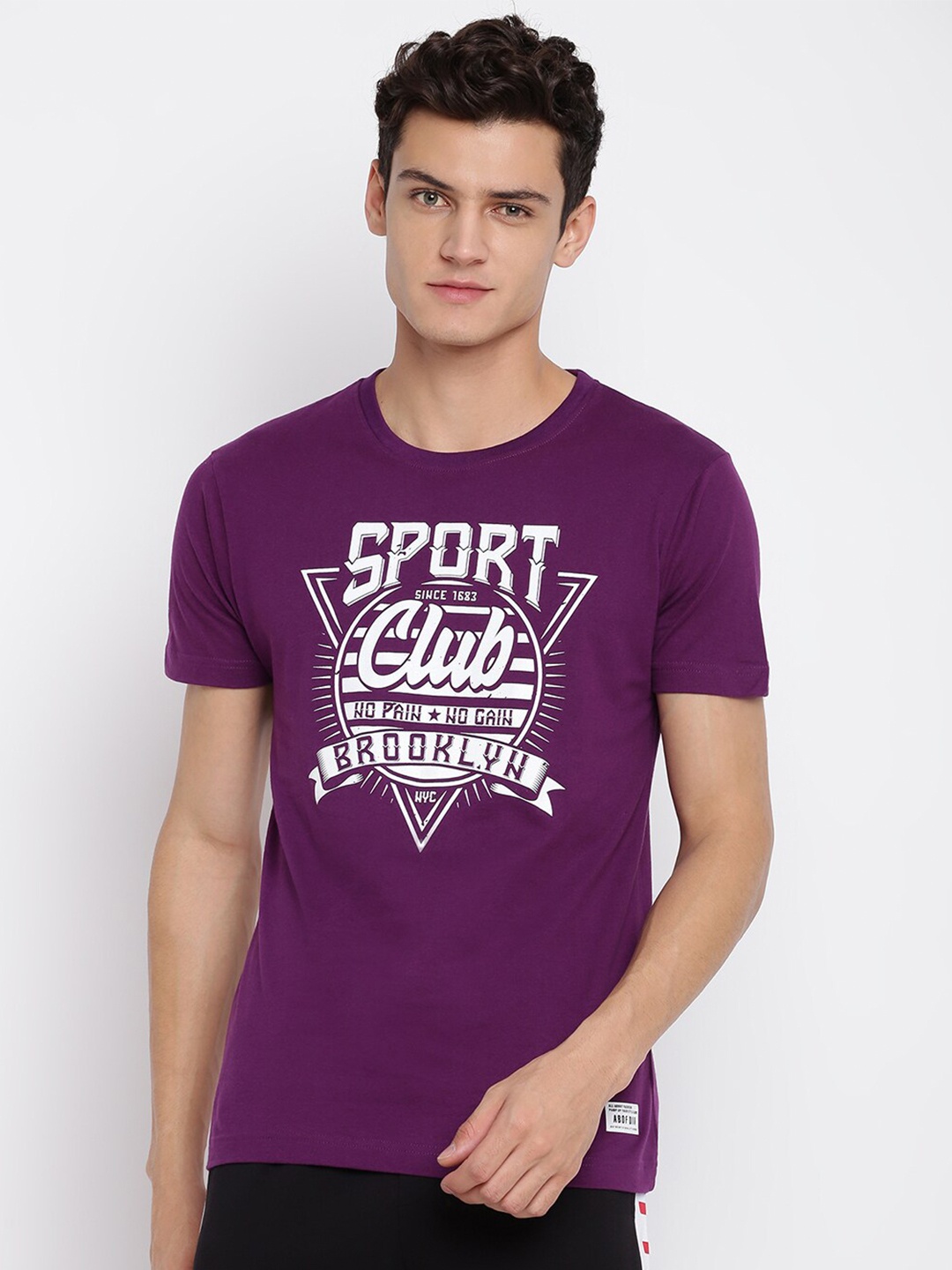 

abof Men Purple Typography Printed Round Neck Short Sleeves T-shirt