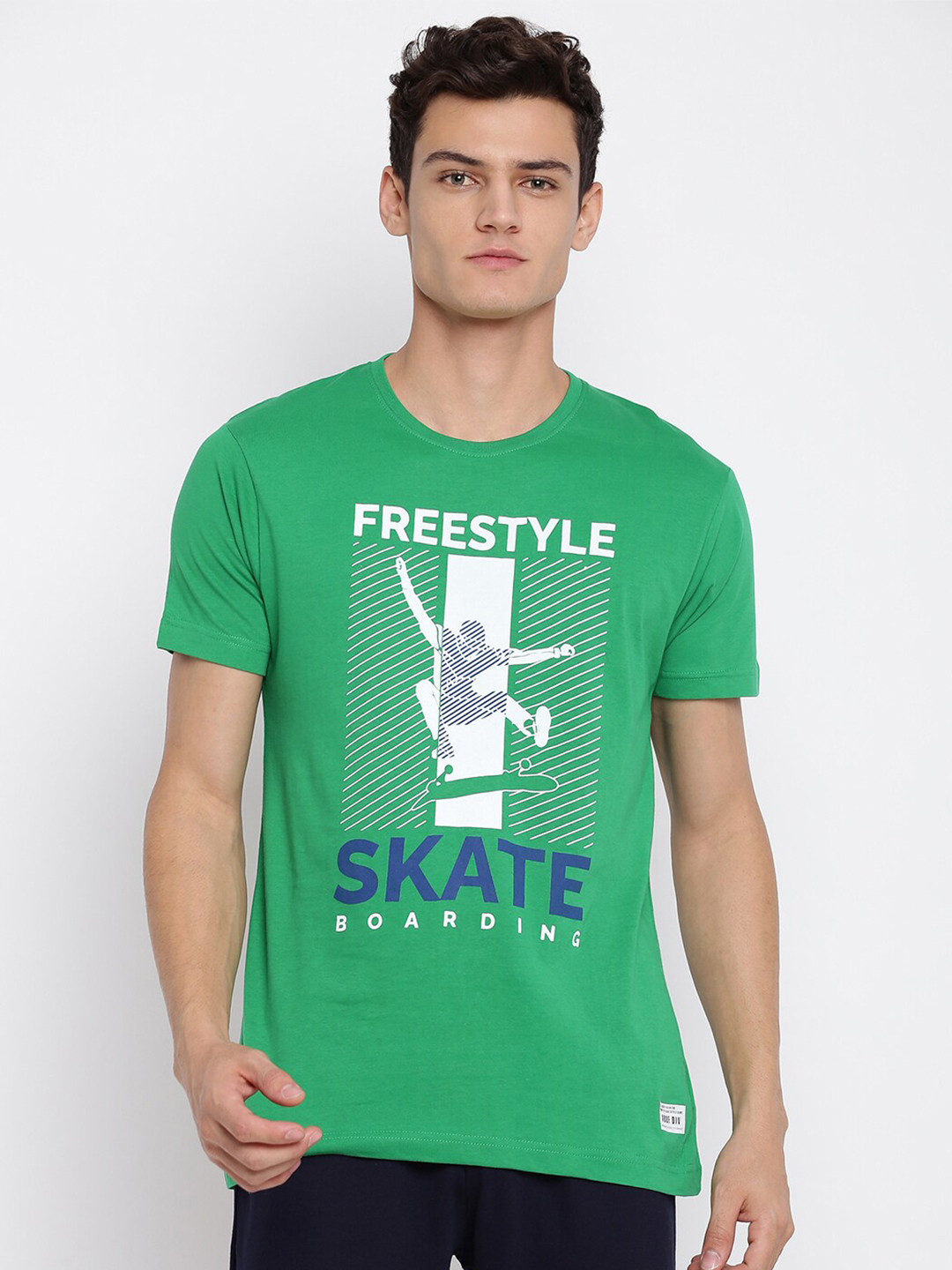 

abof Men Green Printed Round Neck Short Sleeves T-shirt