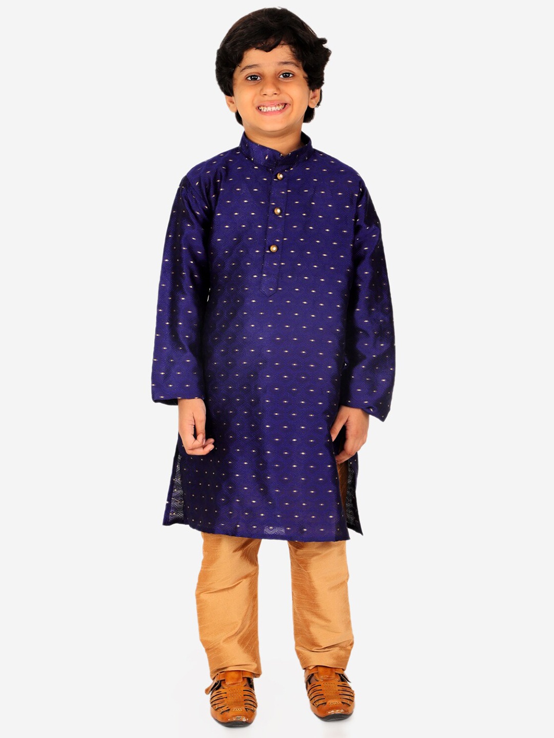 

Pro-Ethic STYLE DEVELOPER Boys Navy Blue Pure Silk Kurta with Pyjama